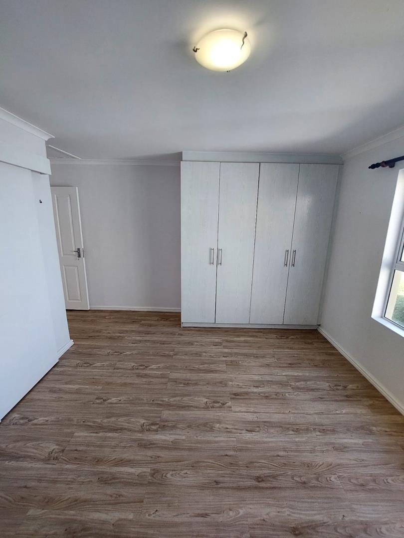 To Let 3 Bedroom Property for Rent in Muizenberg Western Cape